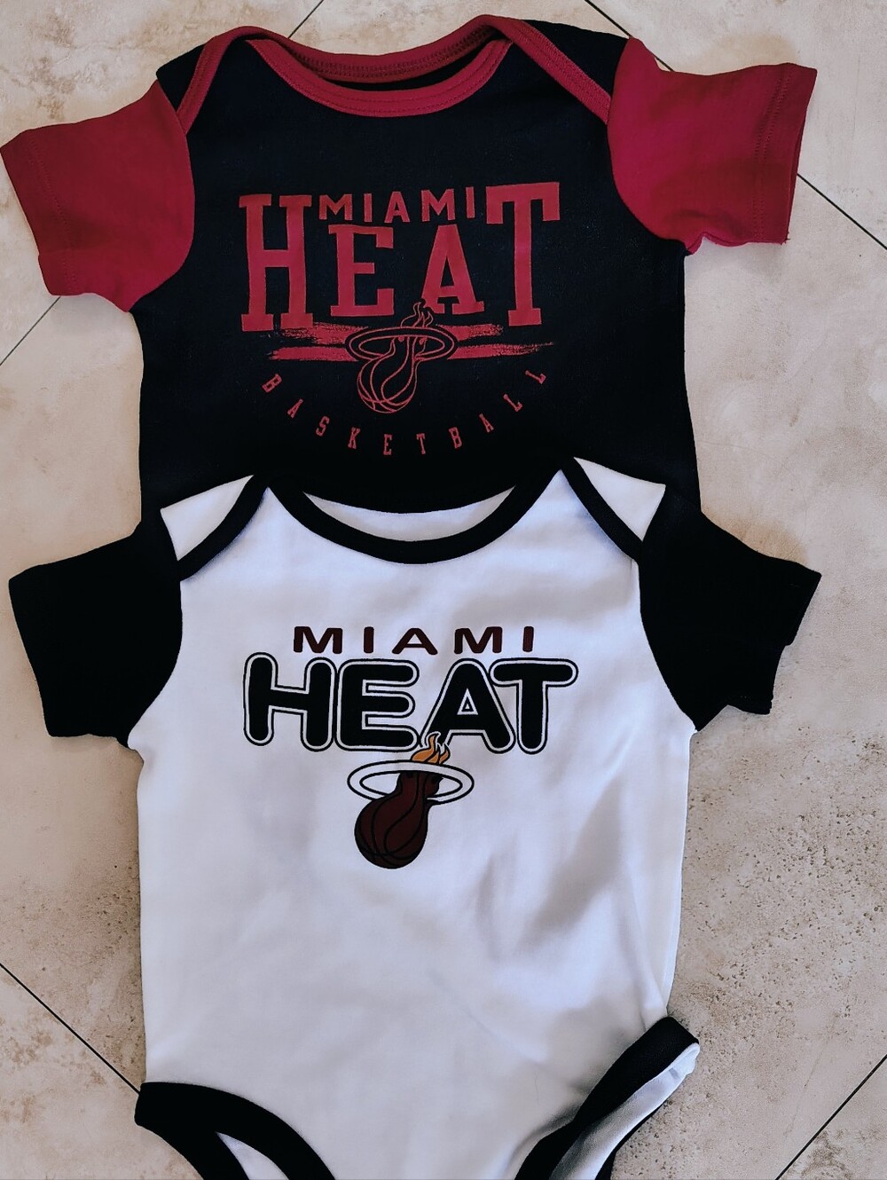 NWOT MIAMI HEAT Official NBA Baby Onesies Set Of 2 Tee's Sz 3-6 Mo